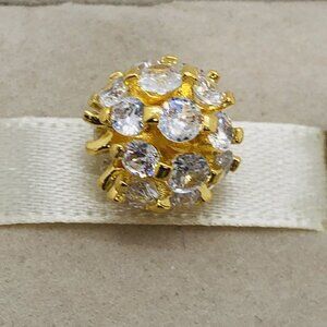 🔥🔥Pandora Gold Sparkling Round Charm